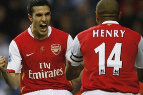 开云备用-中超俱乐部引进新援增强实力，中超俱乐部外援有限制吗